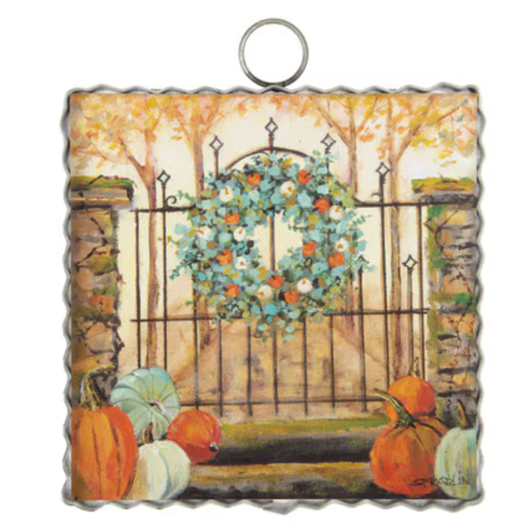 RTC Mini Gallery Seasonal Décor