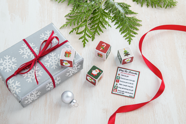 Pass the Presents Game Charm