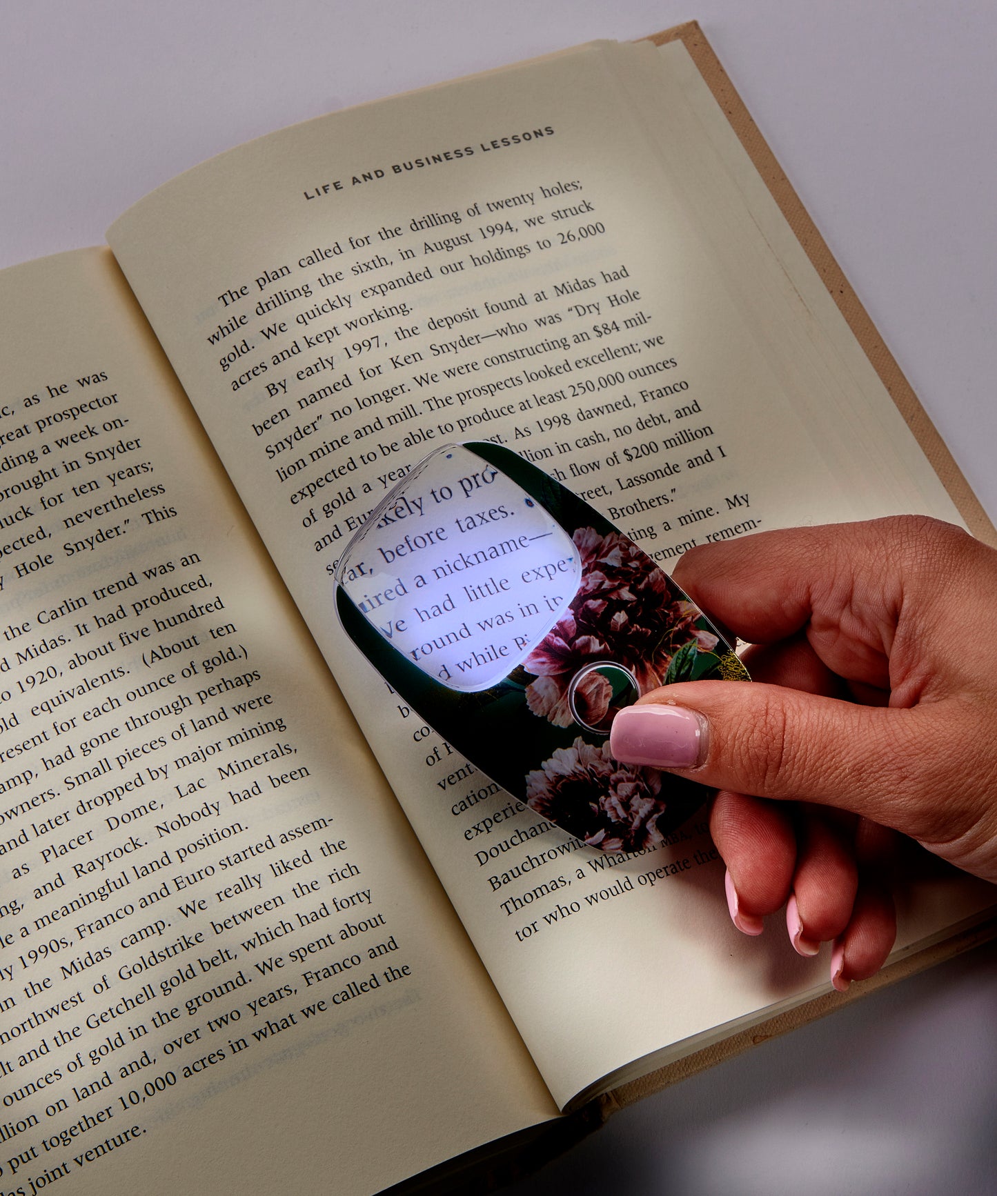 Pocket Magnifier w/LED