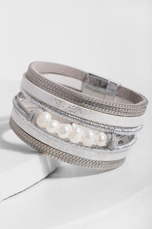 Lovely & Leather Bracelets