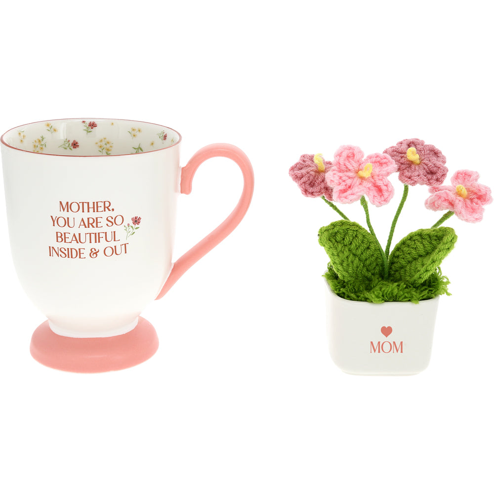 Stoneware Mug and Crocheted Flowers Gift Set