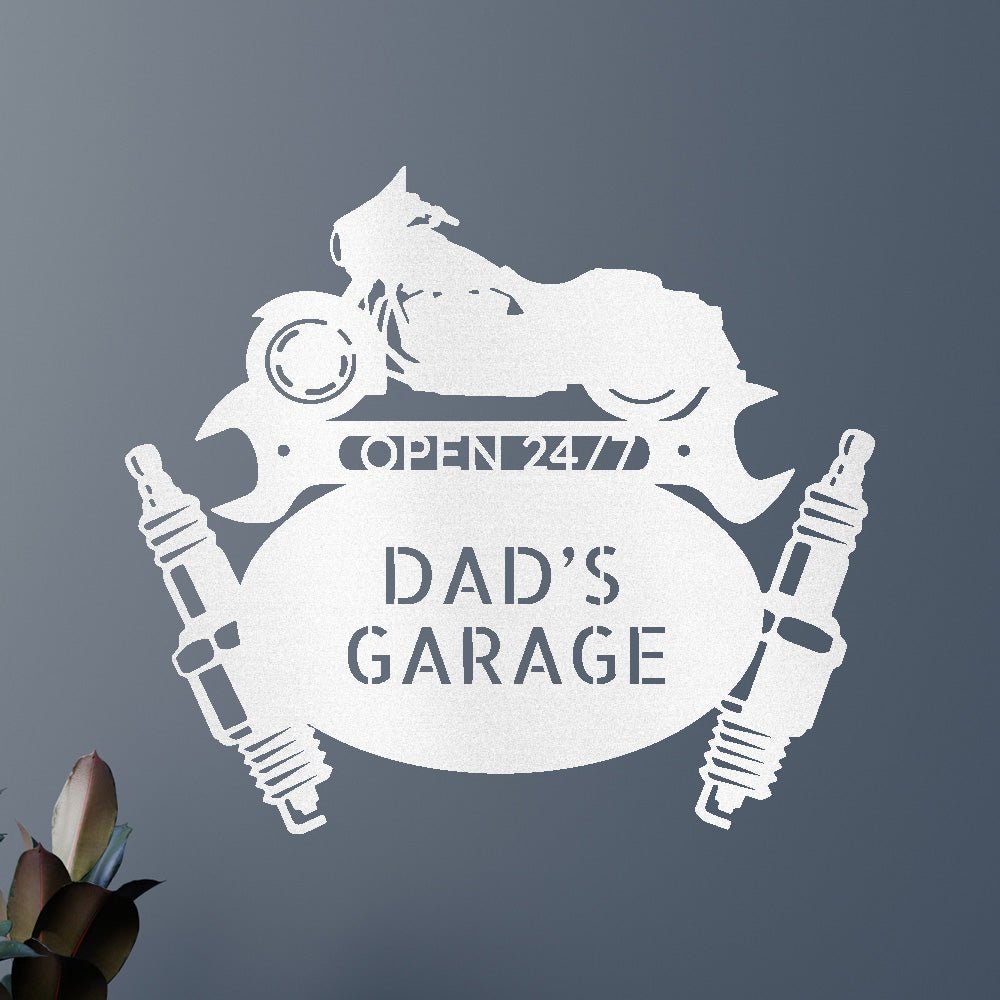 DAD'S GARAGE Custom Metal Sign