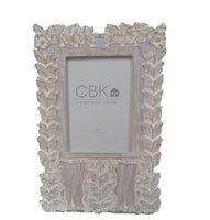 Carved White 5x7 Frame